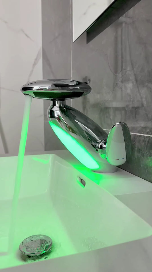 Robinet de Chiuvetă pentru Baie cu Lumină LED, Cap Retractabil și 4 Tipuri de Jet, Crom