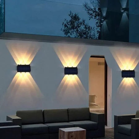 Set 4 Lămpi Solare de Perete Bidirecționale cu 6 LED, pentru Exterior, Negru
